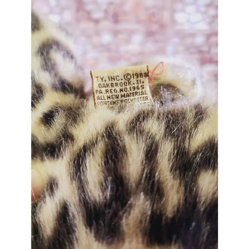 Ty 1988 Chi Chi Cheetah Leopard Plush Made in Korea Laying down Vintage 15.5
